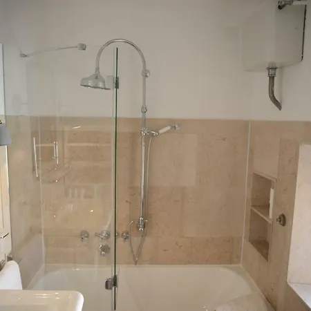Apartment Due Mondi, Pantheon *